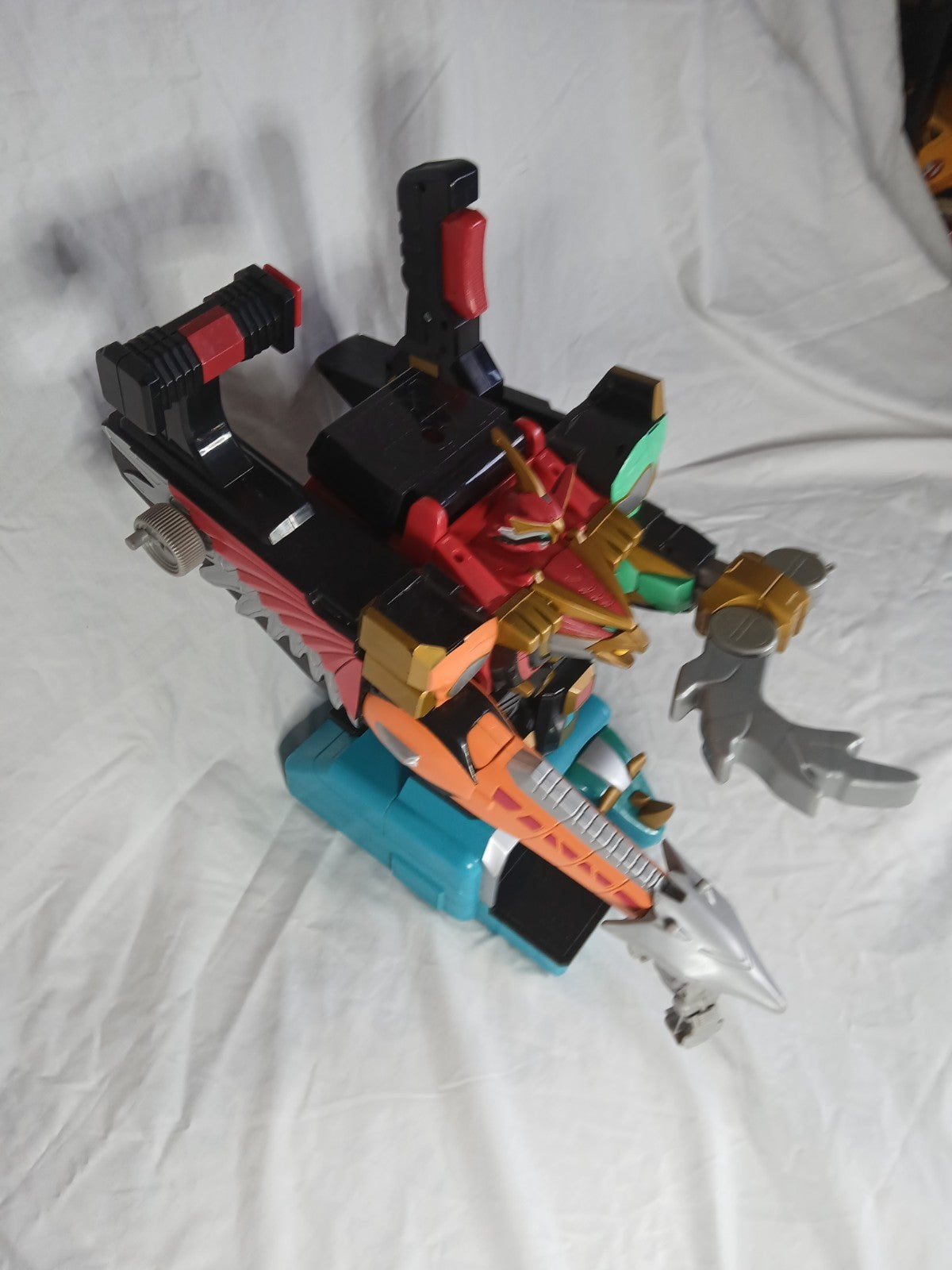 Bandai 2002 Large 12" Power Rangers Wild Force ISIS Command Megazord incomplete